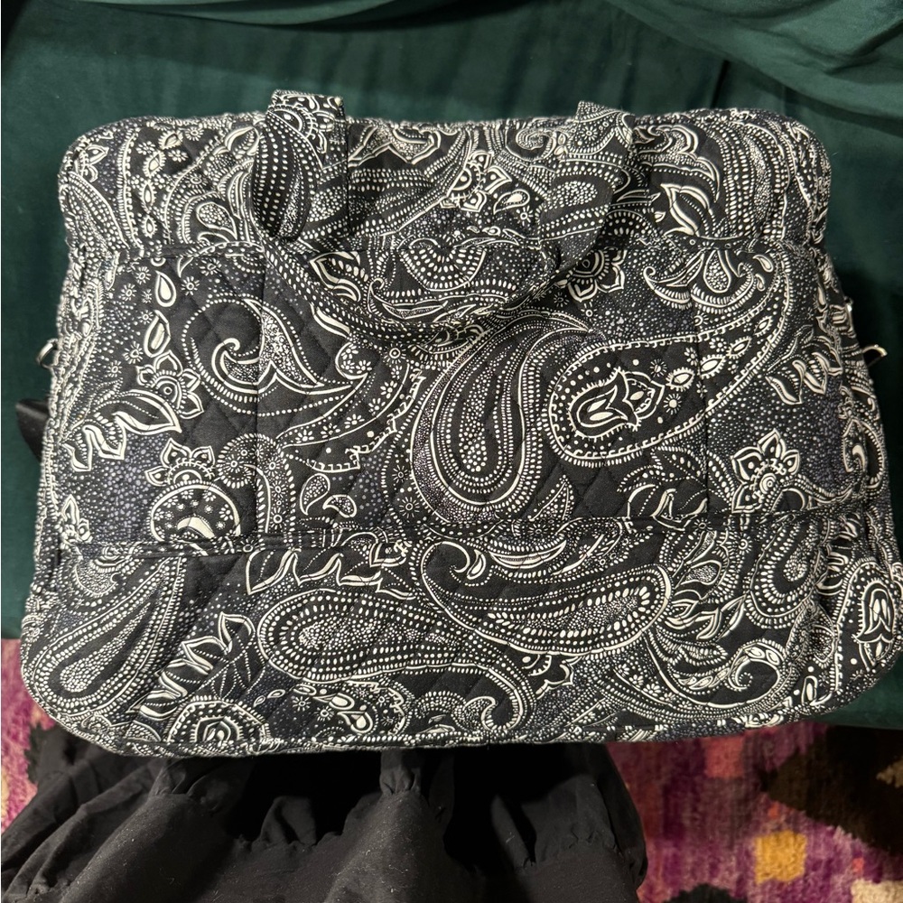 Vera Bradley medium sized weekender duffel bag